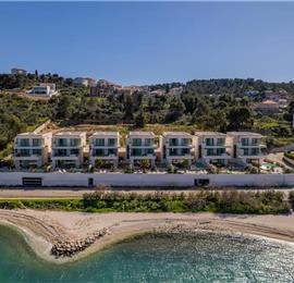 Selection of 5 bedroom seafront villas with heated pool on Ciovo near Trogir, sleeps 10